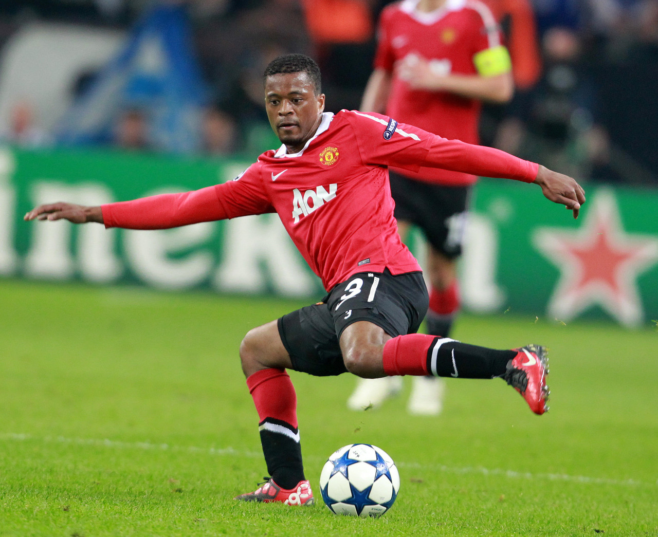 策略和青训 策略和青训